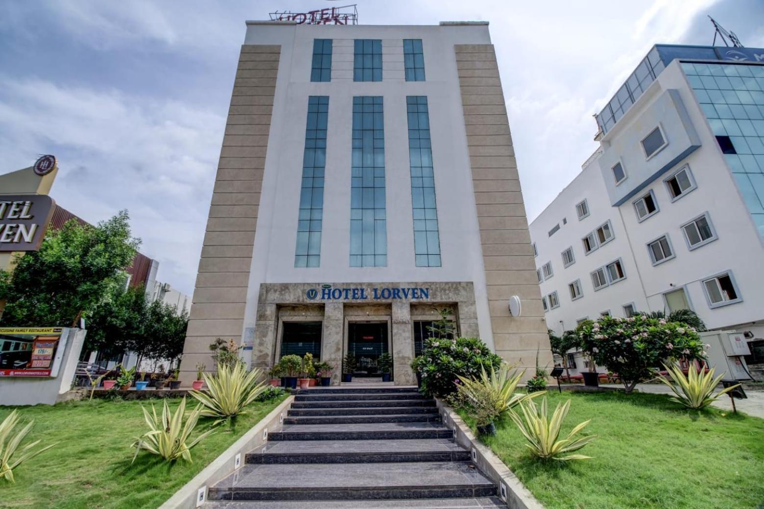 Hotel Lorven Visakhapatnam Buitenkant foto